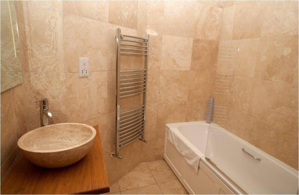 The Spread Eagle Hotel Джедборо Экстерьер фото