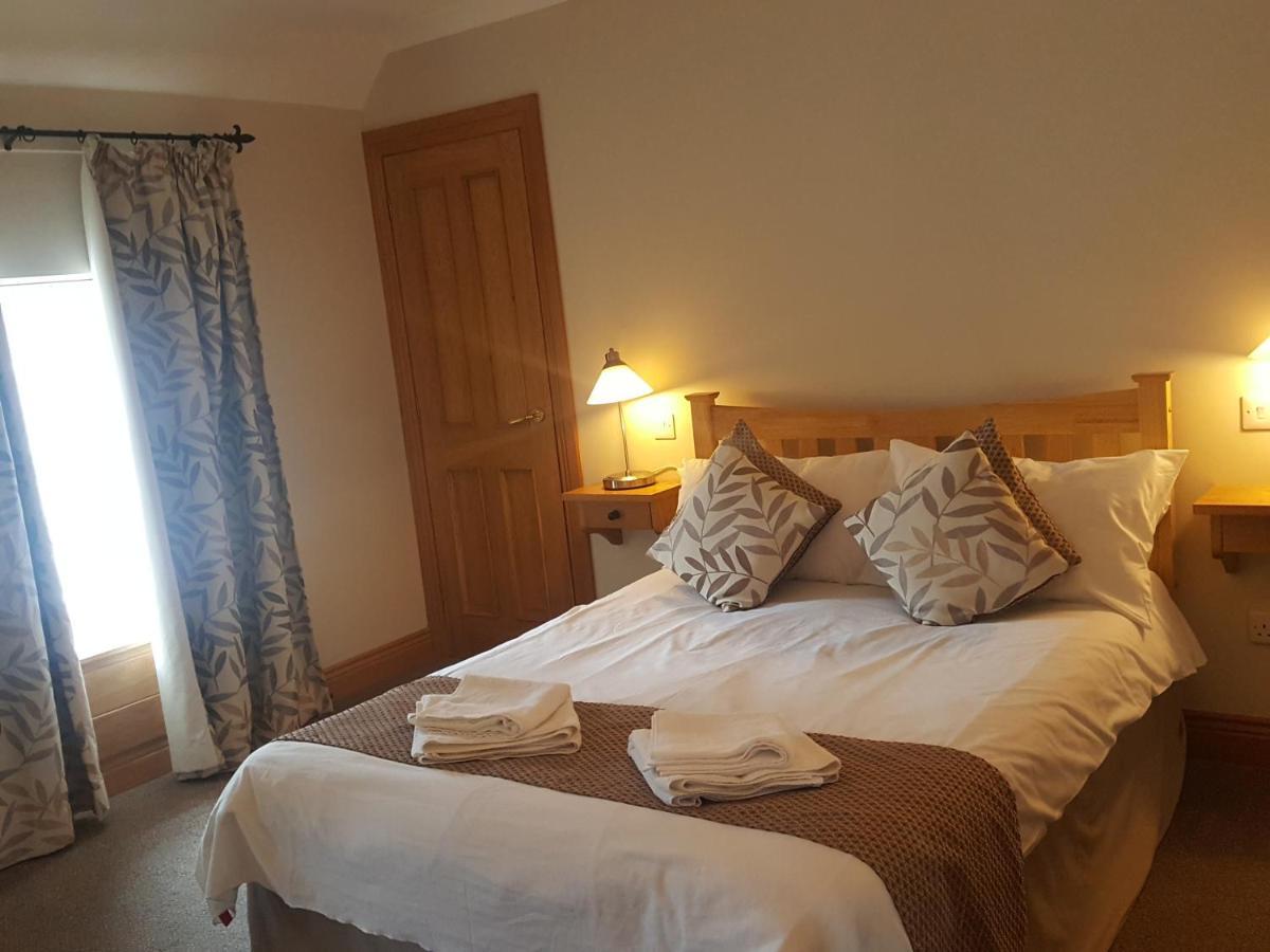 The Spread Eagle Hotel Джедборо Экстерьер фото