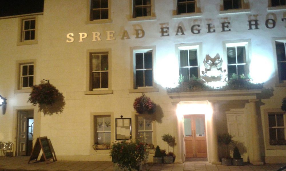 The Spread Eagle Hotel Джедборо Экстерьер фото